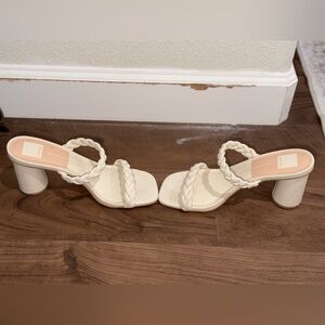 Dolce Vita Women's Platform heels size 9